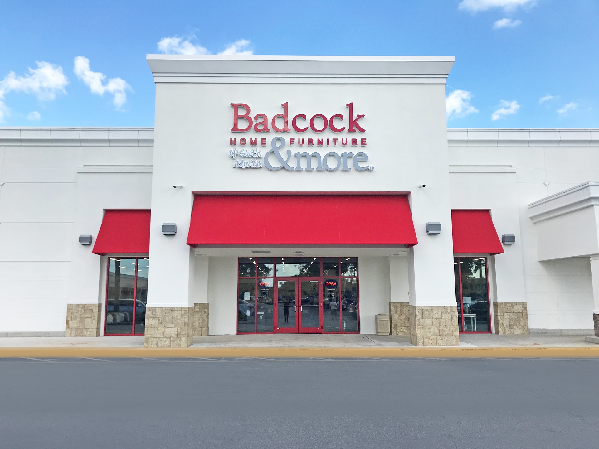 badcock furniture stores