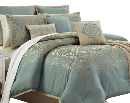 Picture for category Comforters & Quilts