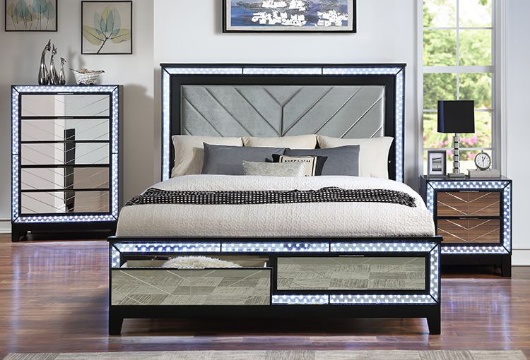 Picture of Reflections Black/Mirror 5 PC Queen Bedroom