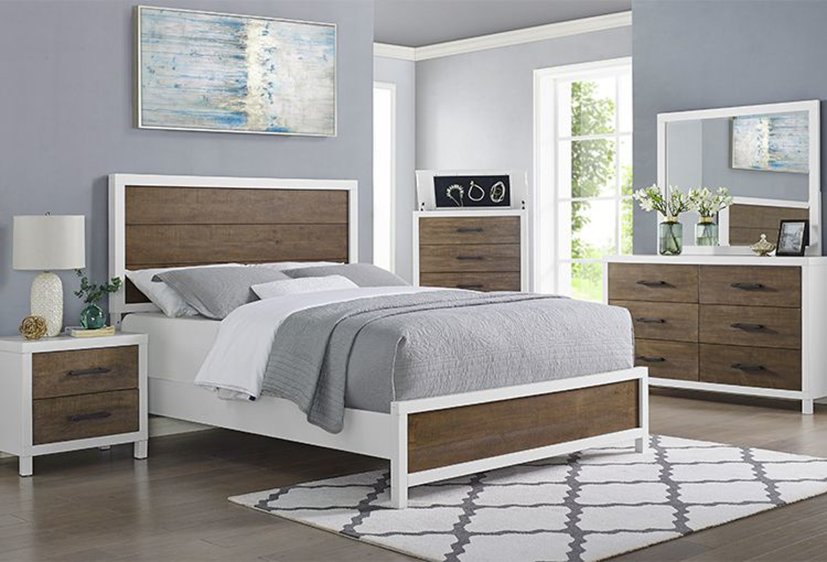 Picture of Daughtrey White/Brown 5 PC Full Bedroom