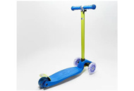 Picture of 3 Wheel Blue Scooter w/LED