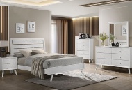 Picture of Chloe White 3 PC Queen Bed
