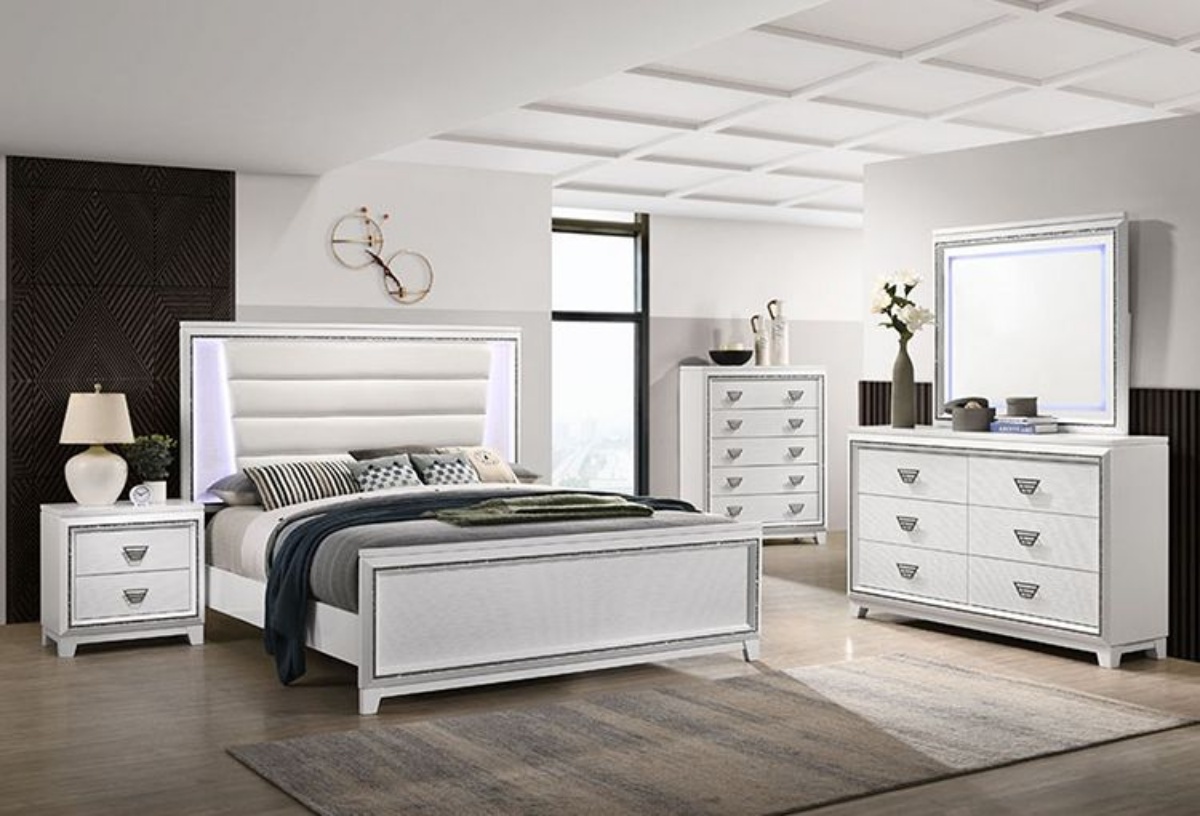 Picture of Moondance White 5 PC King Bedroom