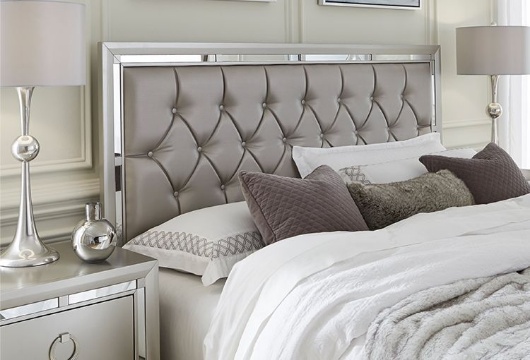 Picture of Riley Silver 5 PC Queen Bedroom