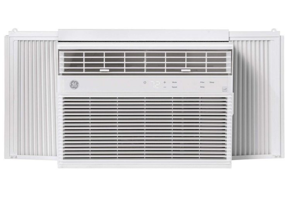 Ge 18000 Btu Heat Cool Window Air Conditioner Badcock And More