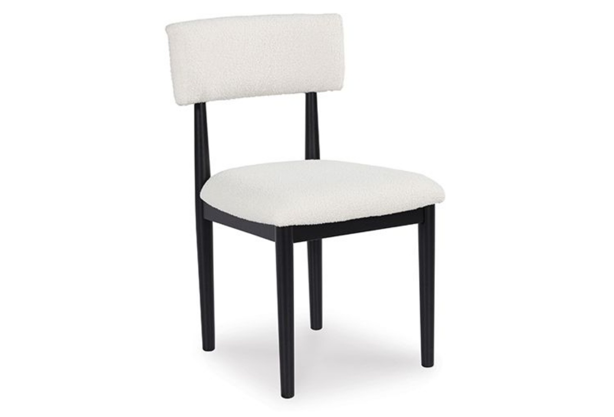 Picture of Xandrum White/Black Dining UPH Side Chair (2/CN)