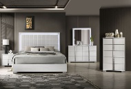 Picture of Stardust White 3 PC King Bed With LED Lights